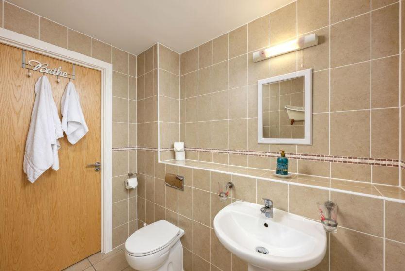 Number 2 In Lusty Glaze, Newquay Villa Newquay  Exterior photo