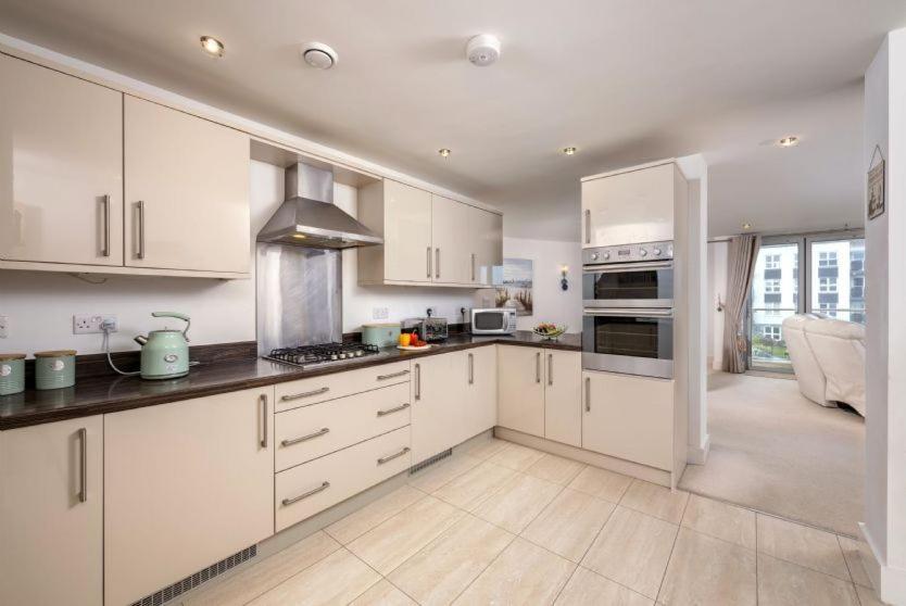 Number 2 In Lusty Glaze, Newquay Villa Newquay  Exterior photo