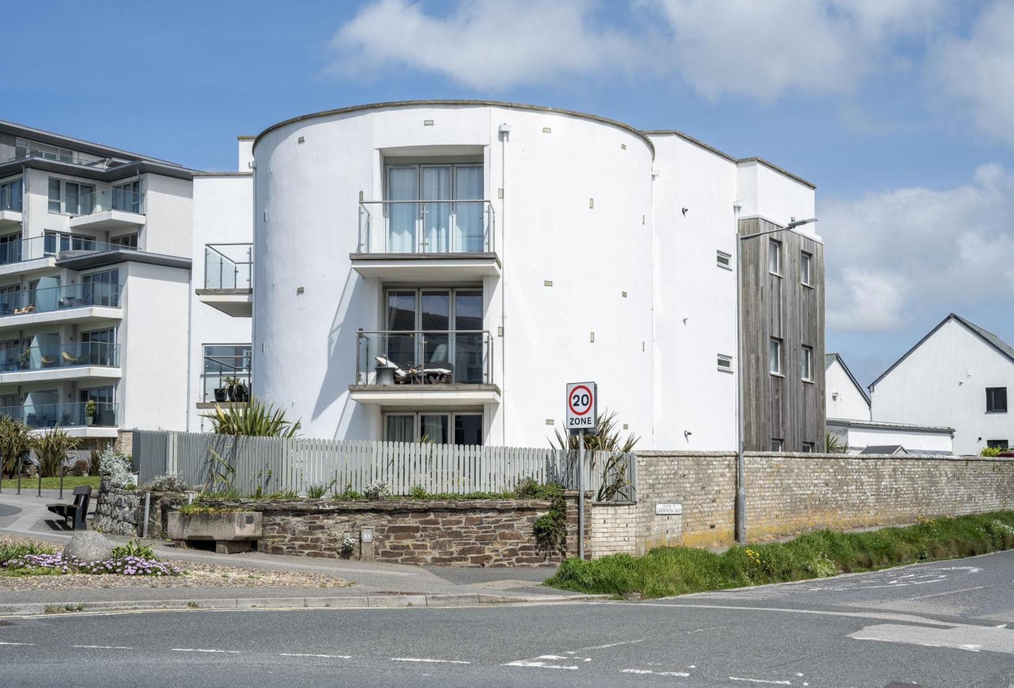 Number 2 In Lusty Glaze, Newquay Villa Newquay  Exterior photo